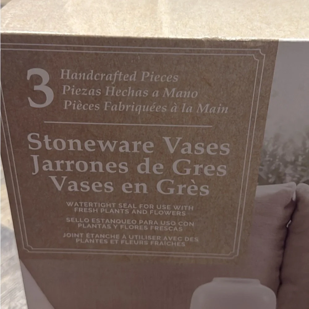 Stoneware Vases Set - white